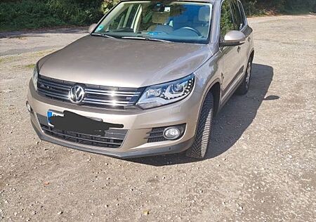 VW Tiguan Volkswagen 2.0 TSI DSG 4MOTION Sport & Style Spo...