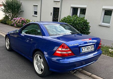 Mercedes-Benz SLK 320 - 6 Zylinder