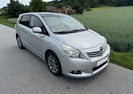 Toyota Verso 2.0l D-4D Edition Panoramadach