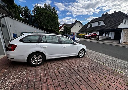Skoda Octavia 1.5 TSI ACT AMBITION COMBI AMBITION