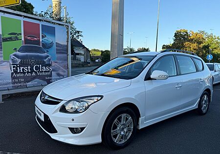 Hyundai i30 cw Comfort Automatik TüvNeu Service Neu