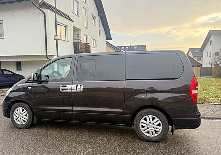 Hyundai H-1