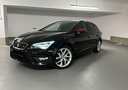 Seat Leon ST 1.4 TSI ACT 110kW LED FR, 8x bereift