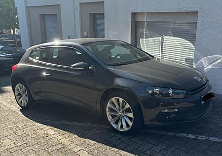 VW Scirocco Volkswagen 2.0 TSI Standard