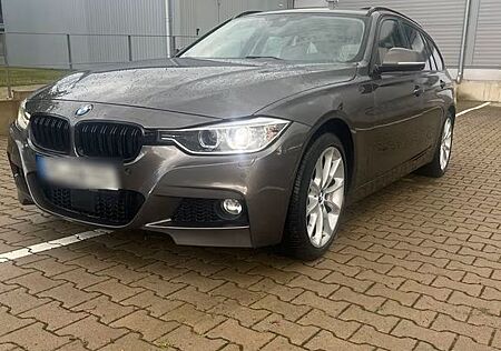 BMW 330D Xdrive Headup/bixenon/ACC