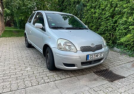 Toyota Yaris 1.0 C C