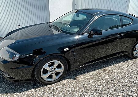 Hyundai Coupe FX 2l GLS schwarz 1. Hand nur110tkm TÜVneu