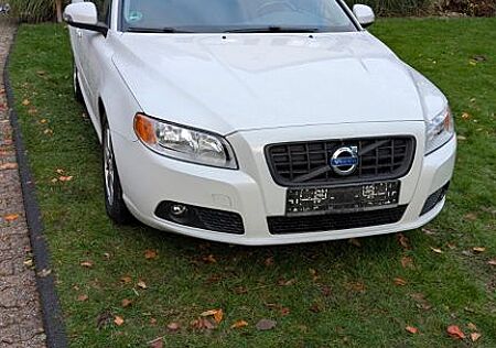 Volvo V70 gebraucht kaufen Volvo V70 1.6D DRIVe Kinetic AHK