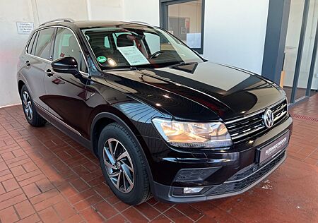 VW Tiguan Volkswagen 1.4 TSI Comfortline/1.Hand/Navi/Shz/AHK