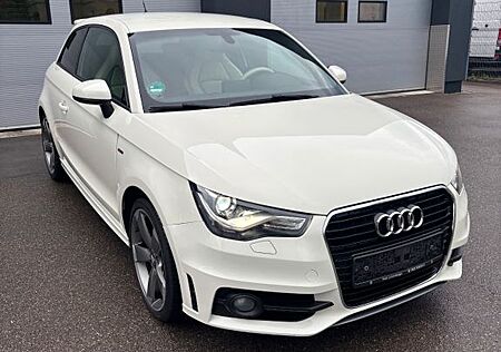 Audi A1 1.4 TFSI DSG S line Xenon Navi Sportsitze