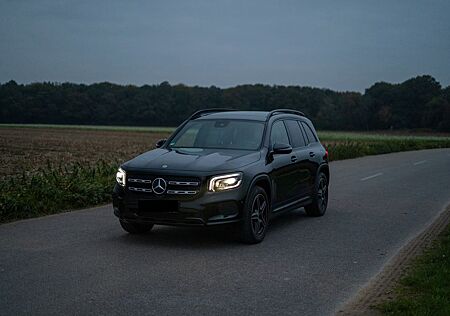 Mercedes-Benz GLB 200 gebraucht kaufen Mercedes-Benz GLB 200 NIGHT, Pano, Ambiente, Anhänger