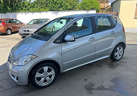 Mercedes-Benz A 170 AUTOMATIK LEDER FACE LIFT TÜV NEU