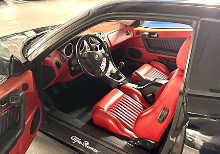 Alfa Romeo GTV 2.0 TS 1.Hand Meccanica della Emozioni