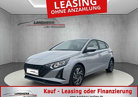 Hyundai i20 1.2 Comfort//Navi/Kamera/PDC