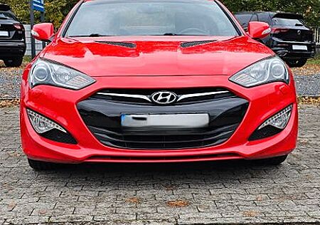 Hyundai Genesis 3.8 V6 Automatik - Facelift; Deutsch!!