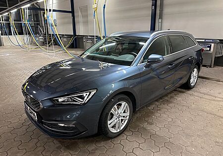 Seat Leon ST 1.5 eTSI DSG XC ACC RFK LED