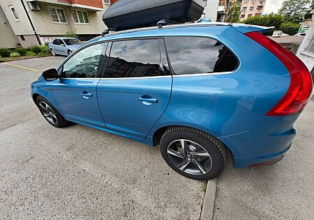 Volvo XC 60 XC60 2.4 D4 AWD R-Line Geartronic