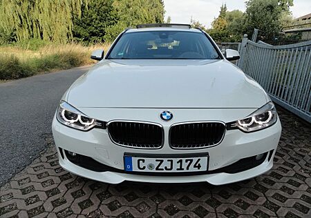 BMW 318d Touring Luxury Line Xenon/Leder/SD/SH/
