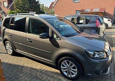 VW Touran Volkswagen 1.2 TSI Style BlueMotion Technology S...