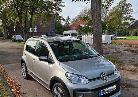 VW Up Volkswagen ! 1.0 TSI OPF 66kW cross ! cross !