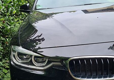 BMW 320d xDrive Touring Advantage Automatic Adva...