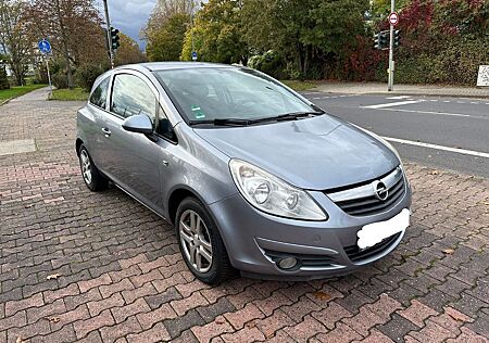 Opel Corsa 1.2 - 80 PS - TÜV neu - viele Rechnungen