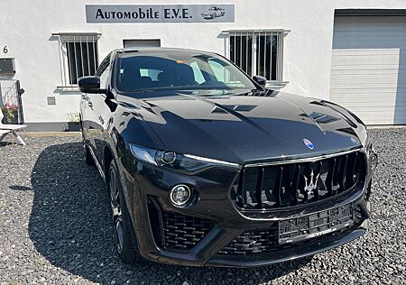 Maserati Levante Diesel 3.0 /GRANSPORT /Soft Close/Luftfe