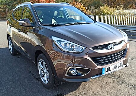 Hyundai ix35 1.6 GDI FIFA World Cup EDITION Scheckheft
