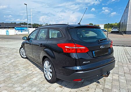 Ford Focus 1,5 TDCi 88kW Business Turnier Busines...