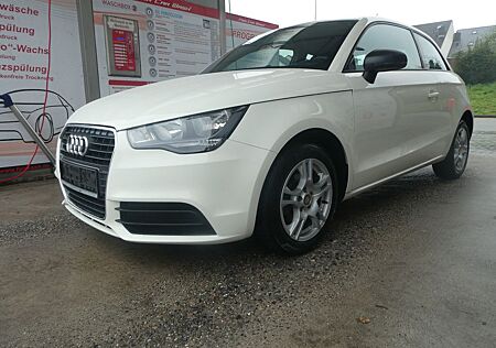 Audi A1 attraction*TÜV 03/2027*Garantie*8-fach*1.Hand
