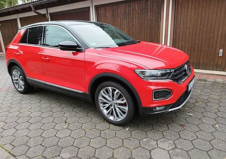VW T-Roc Volkswagen 1.5 TSI ACT DSG Sport, AHK, LED