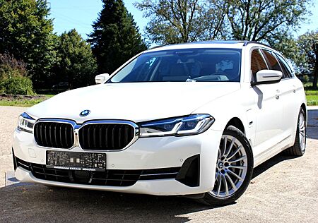 BMW 530e Touring Pano AHK HeadUp RFK VOLL 1.Hand