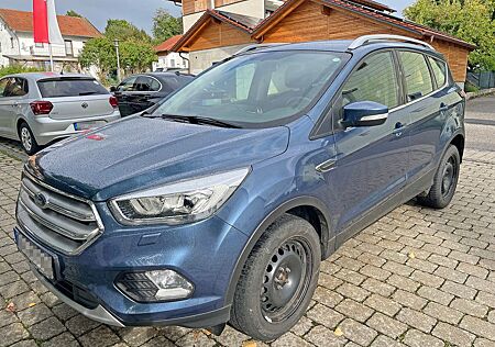 Ford Kuga 1,5 EcoBoost Klimaautomatik, Sitzh., AHK