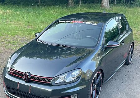 VW Golf Volkswagen 2.0 TSI GTI