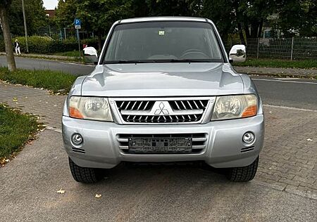 Mitsubishi Pajero 3,2 DI-D Edition 20 Edition 20
