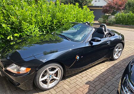 BMW Z4 3.0i - top gepflegt