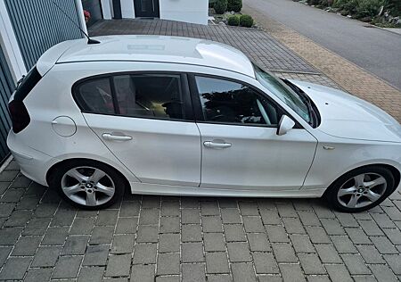 BMW 118i -