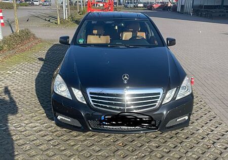 Mercedes-Benz E 220 CDI BlueEFFICIENCY AVANTGARDE AVANTGARDE