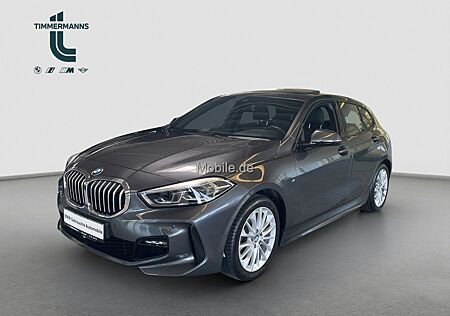 BMW 118i M-Sport Aut Panoramadach Sportsitze