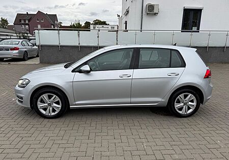 VW Golf Volkswagen VII Lim. Comfortline*BI-XENON*NAVI