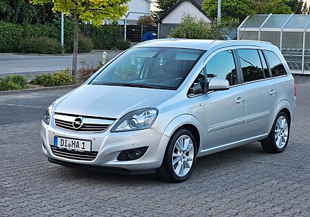 Opel Zafira 2.2 . 7 Sitzer. TÜV NEU.