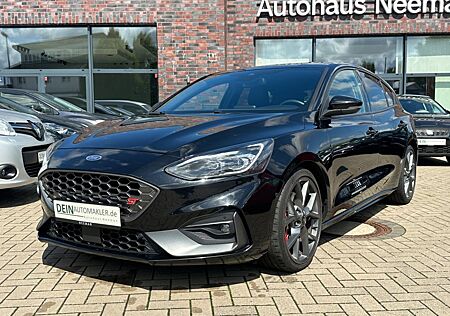 Ford Focus ST *Recaro*Navi*B&O*RFK*
