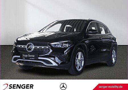 Mercedes-Benz GLA 200 Rückfahrkamera Sitzheizung MBUX-Navi LED
