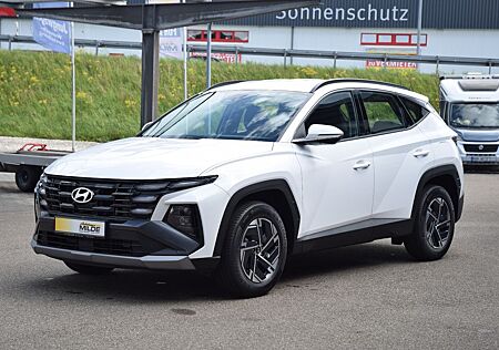 Hyundai Tucson 1.6 T-GDI NAVI KAMERA SHZ LED AHK VORB.