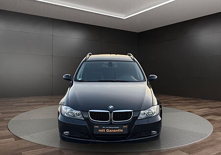 BMW 320i 320 3 Touring *TÜV NEU*KLIMA*SHZ*LEDER*PANO*