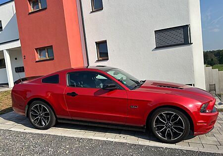 Ford Mustang 5.0 GT Unfallfrei