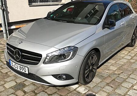Mercedes-Benz A 220 CDI