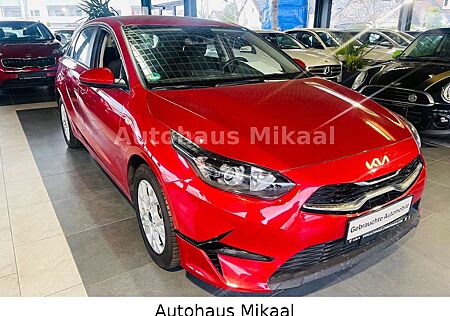 Kia Cee'd / Ceed