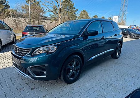 Peugeot 5008 Allure 1.5 HDI 7 Sitzer Kamera Spurhalte.