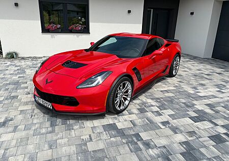 Chevrolet Corvette Z06 6.2 V8 Z06 AT8 Coupe Z06